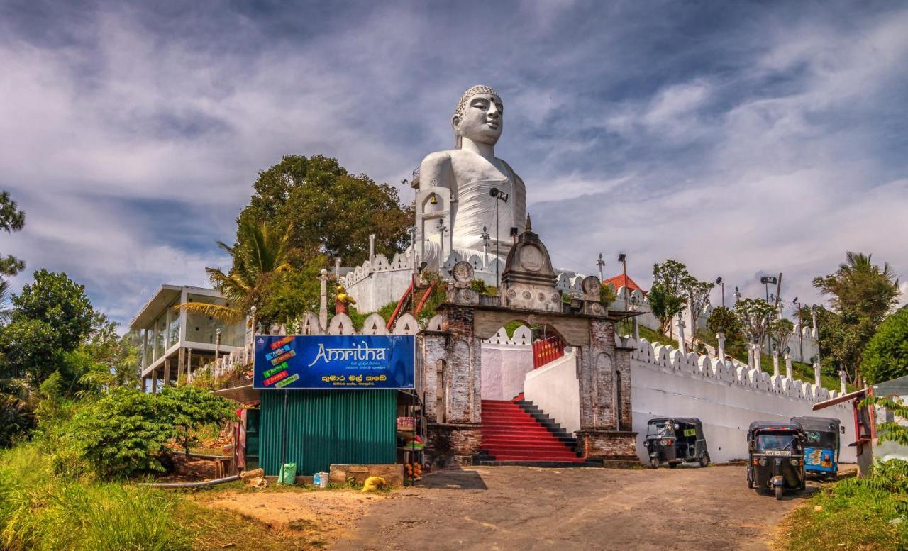 Oyo 386 White Villa Tourist Guest Kandy Zewnętrze zdjęcie